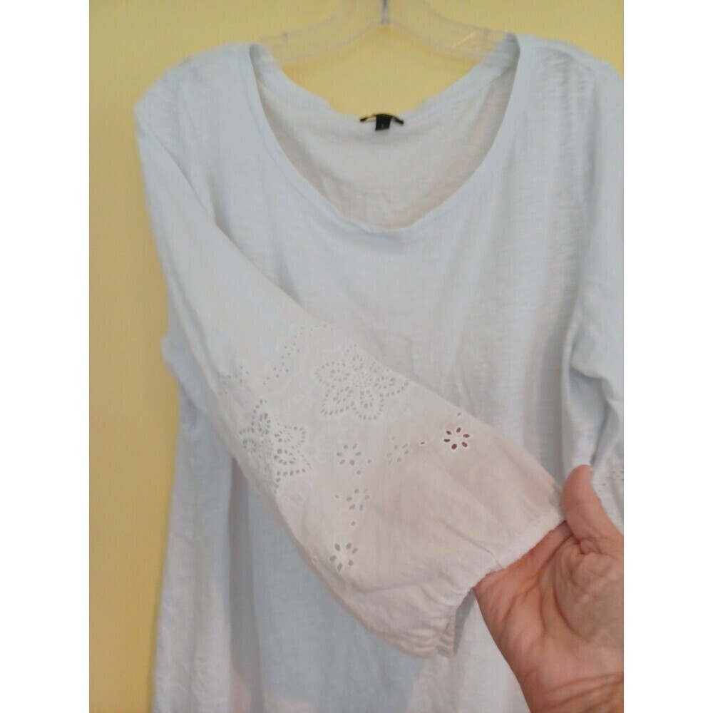 Talbots eyelet sleeve white cotton Tshirt L round neck summer Coastal Grandma